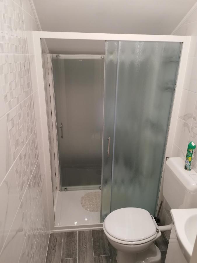 Godinic Apartamento *